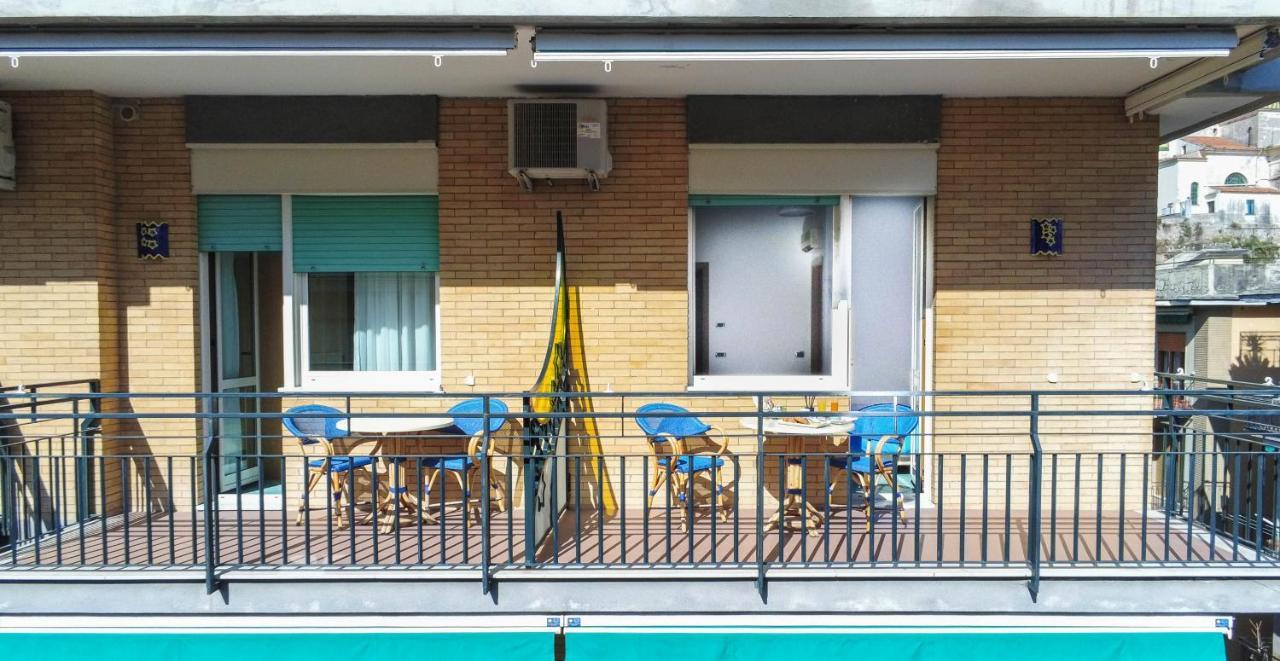 La Casa Delle Stelle Acomodação com café da manhã Maiori Exterior foto
